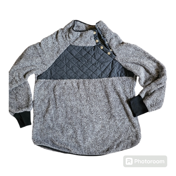 Gray & Black Quilted Soft Fuzzy Knitted Pull-Over Snap Sweater/Jacket ~NWOT! ๐ - Picture 1 of 7